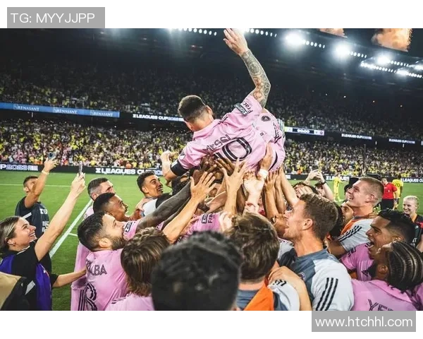 梅西加盟球队背后巨额签约费揭秘每年收入高达多少